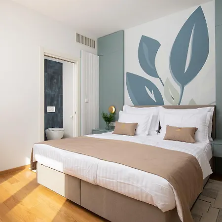 Isla For 10 People With Private Pool & Sauna Only 10 Meters From The Sea Villa